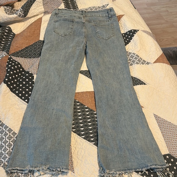 Blue b button fly rhinestone jeans - Picture 2 of 4